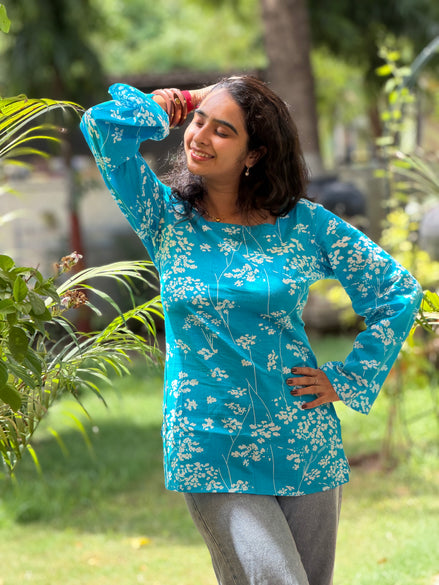 Coastal Bloom Kurti